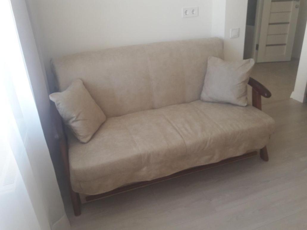 1-К Кв Ж/М Радужный Apartment Odesa Exterior photo